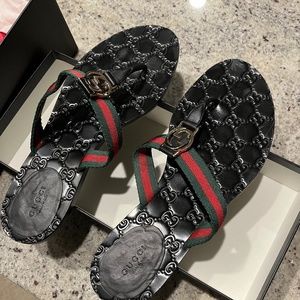 Gucci Flat Thong Sandals
